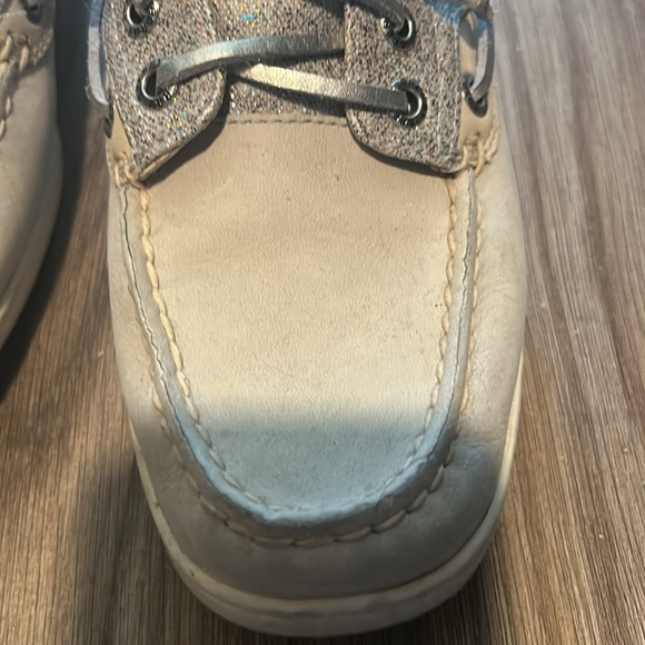 Light grey, Cream & silver sparkle sperry top siders. Size USA 7W - Picture 3 of 7